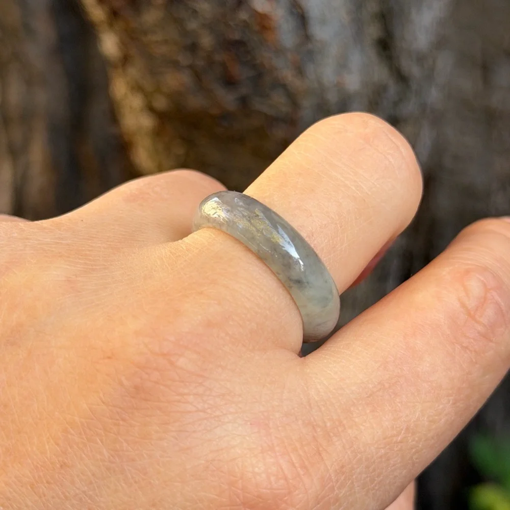 Size 9 gray jade band ring 0783‎